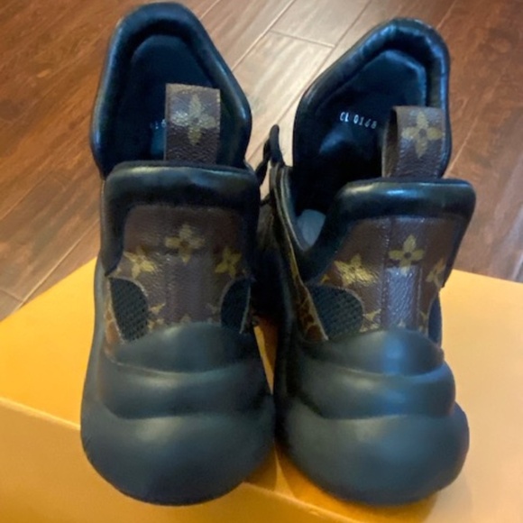 Louis Vuitton Authentic Archlight LV Monogram High Top Sneakers US 9 / EU 39 - Picture 7 of 16